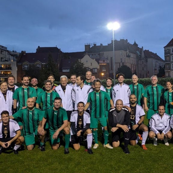 Fußballspiel FC Bundestag und DGK-Heart-Team
