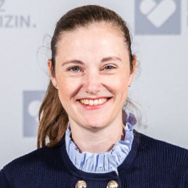 Dr. Victoria Johnson