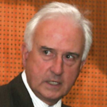 Prof. Peter Mathes