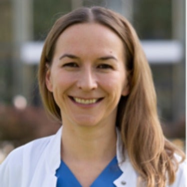 Prof. Bettina Heidecker