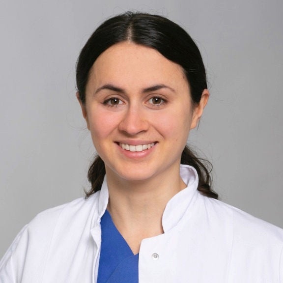 Dr. Amelie Ohlrogge