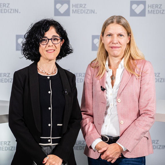 Prof. Laura Zelarayán und Prof. Sabine Steffens