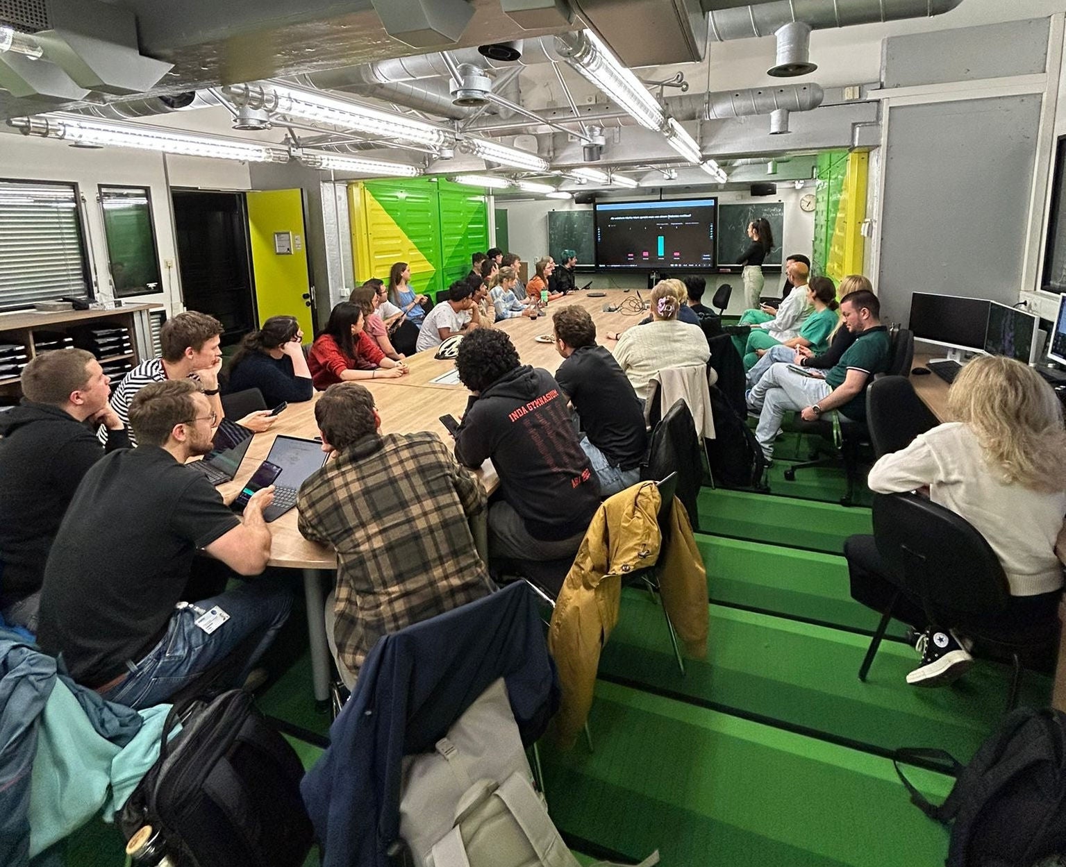 Kick-off der Kardio-AG Aachen: Gelungener Auftakt mit Vorstellung des Programms, App-basiertem Quiz und vielen interessierten Studierenden. 
