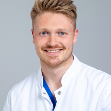 Dr. Jan Rieß