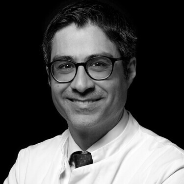 Prof. Dr. Reza Wakili