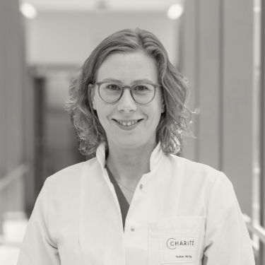 Dr. Isabel Mattig