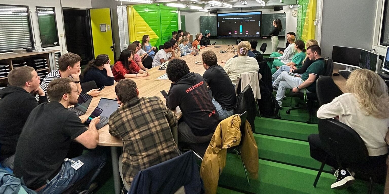 Kick-off der Kardio-AG Aachen: Gelungener Auftakt mit Vorstellung des Programms, App-basiertem Quiz und vielen interessierten Studierenden. 