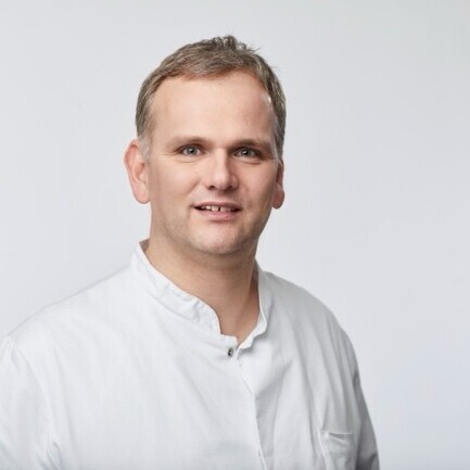 Prof. Dr. Patrick Diemert