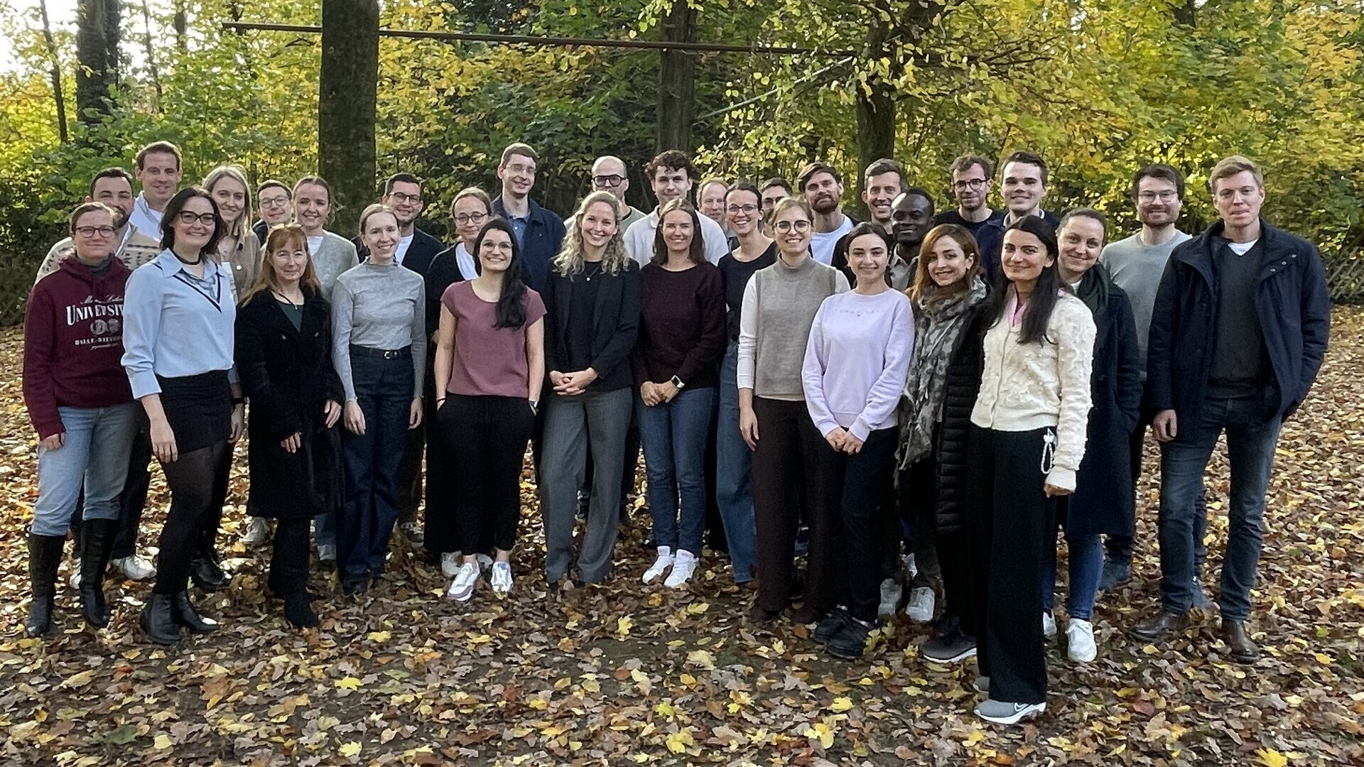 Gruppenbild der Teilnehmenden der diesjährigen Autumn School in Bonn