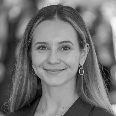 Dr. Vera Maslova