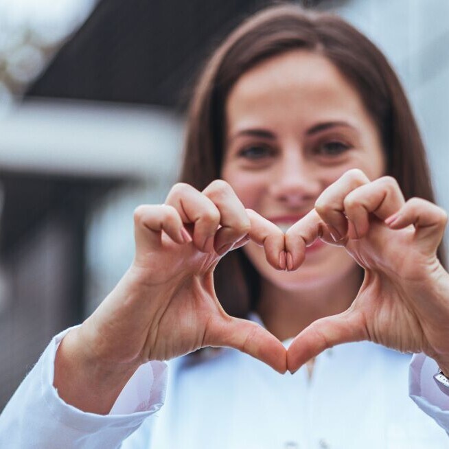header-women-in-cardiology