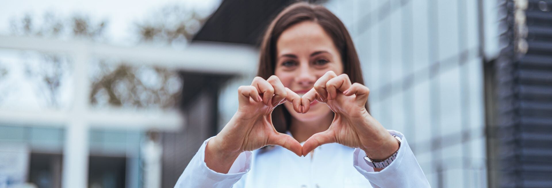 header-women-in-cardiology