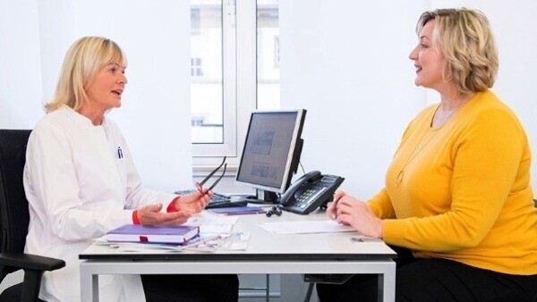 rz_NN_399_website_Kachel_Arztgespraech_ADI-16zu9-600x338 (2)