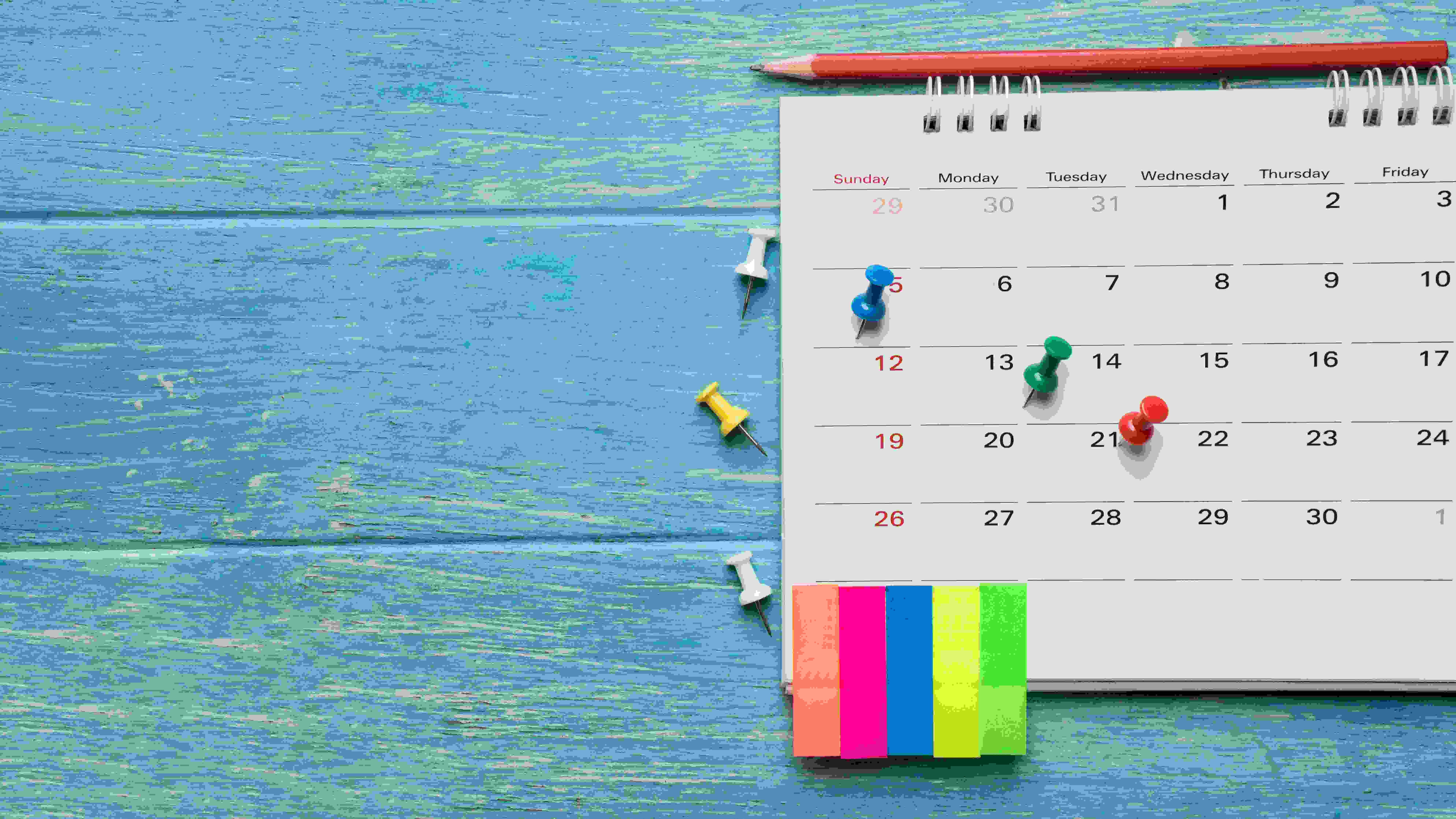 kalender-termine-fortbildung-shutterstock-1048537571-16zu9
