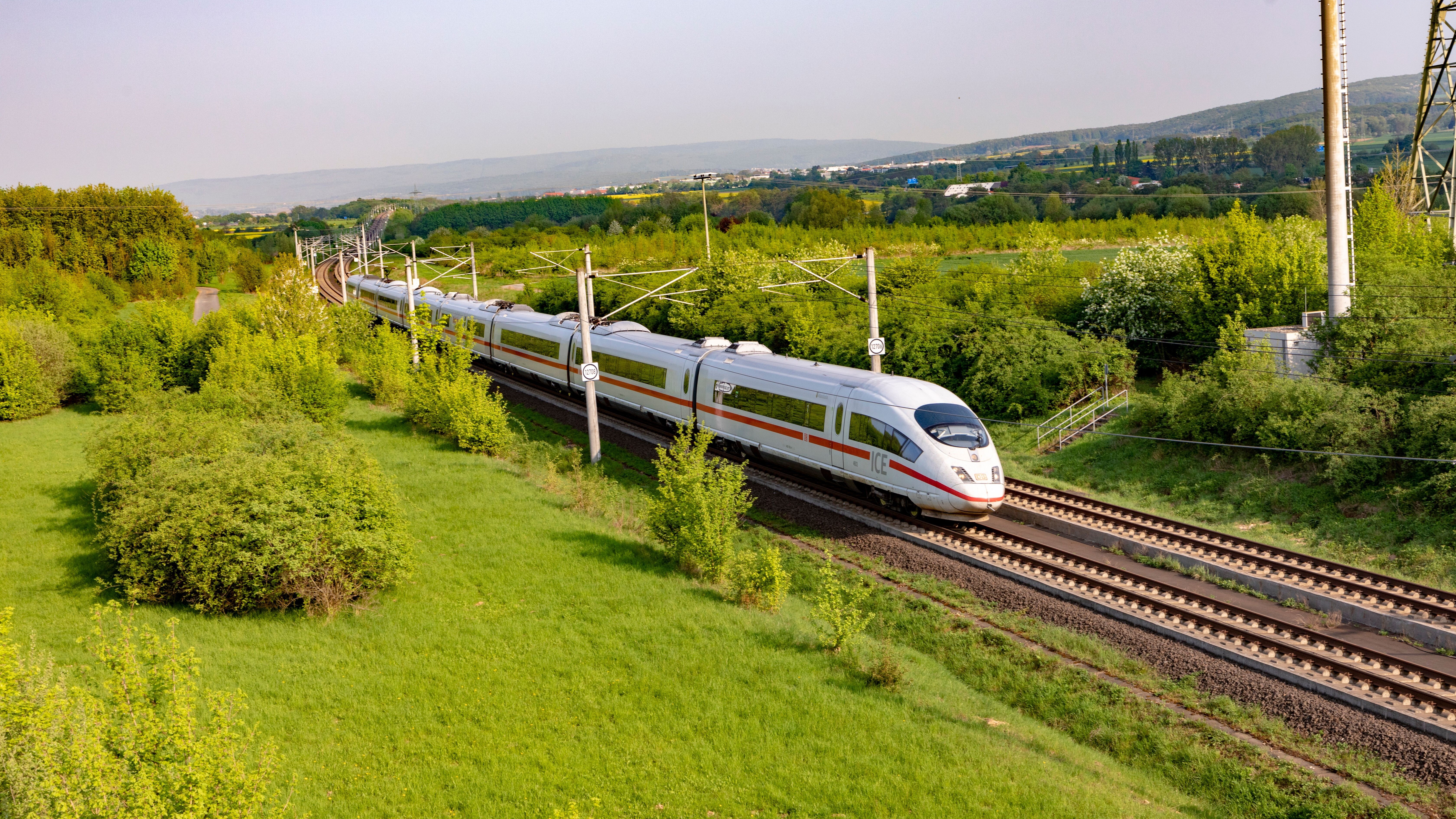 shutterstock-travelview_1080905552-16-9