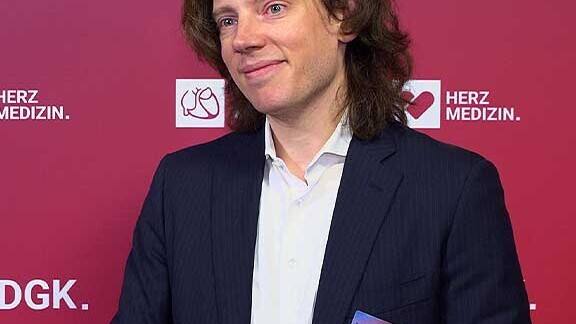 576x576_tschochochei_01