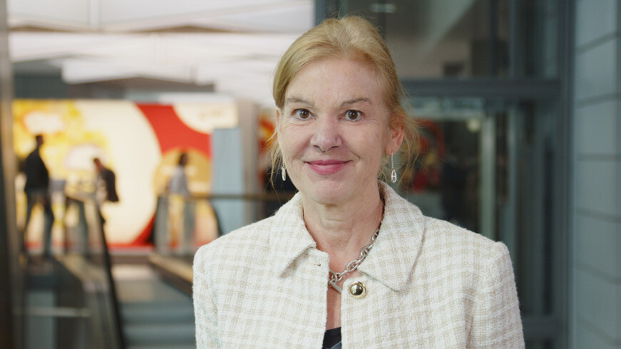 prof-dr-christiane-tiefenbacher-angiologie-871x490