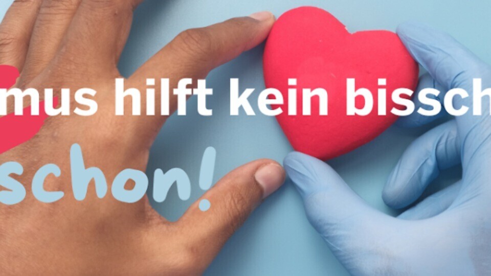 rassismus-hilft-kein-bisschen-wir-schon-32zu9-1920x540-komp