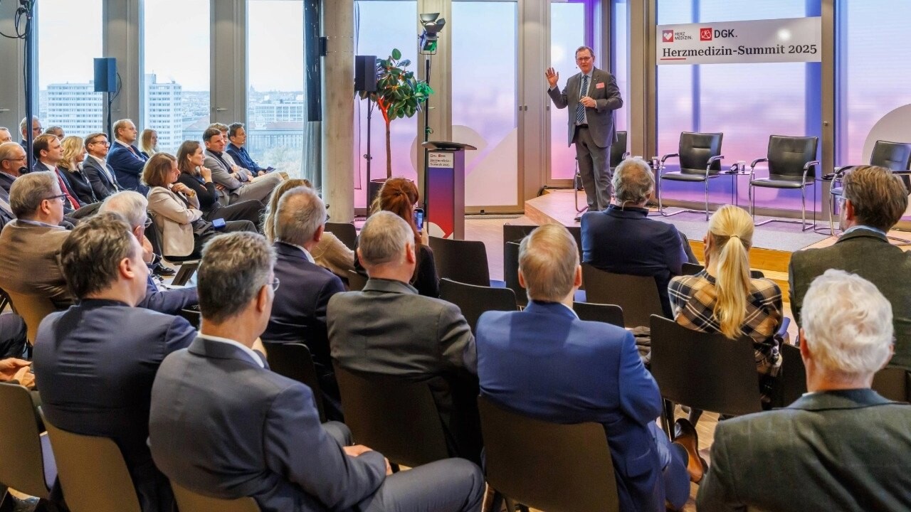 Bodo Ramelow spricht über die Gesundheitsversorgung im ländlichen Bereich. 