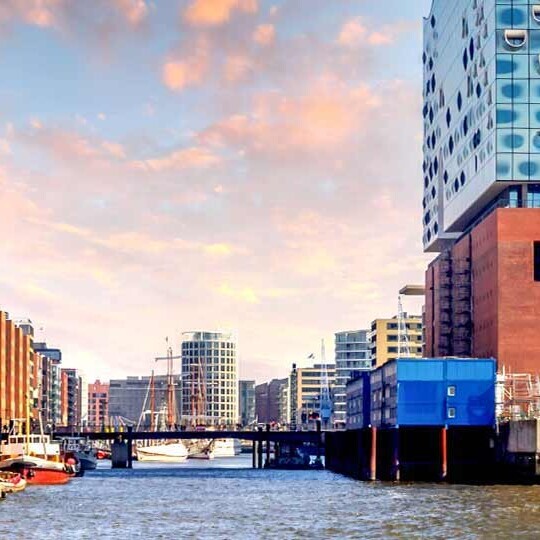 herztage-2024-hamburg-shutterstock-2424552865-32zu9-1920x540px-1