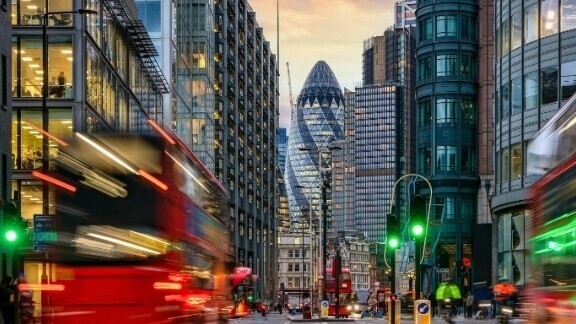 london-shutterstock-2269401459-1zu1-576x576