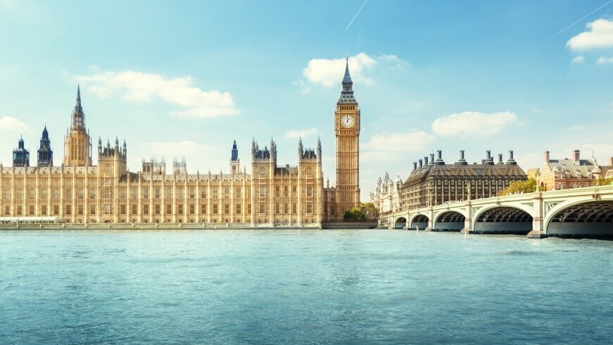 london-skyline-esc-kongress-2024-shutterstock-522060166-16-9-871x490