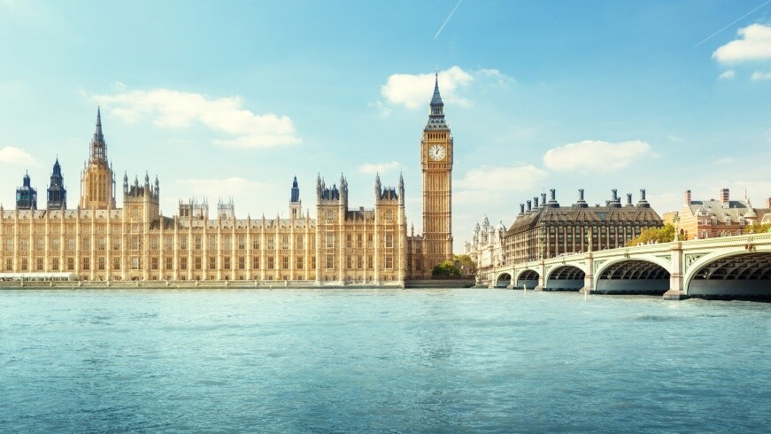 london-skyline-esc-kongress-2024-shutterstock-522060166-16-9-871x490