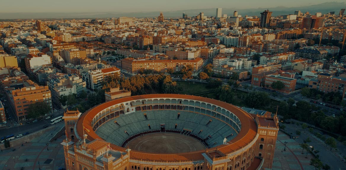 madrid-shutterstock-1792005326-2zu1-1168x576px-dunkel