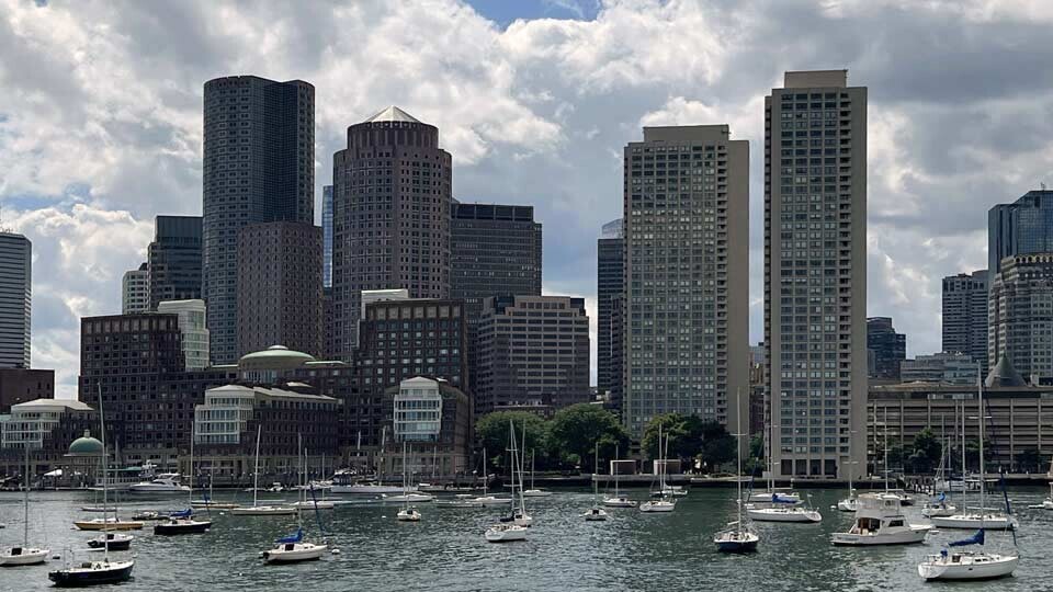 boston-skyline-alexander-schulz-32zu9-1920x540px