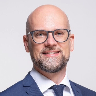 Prof. Daniel Dürschmied