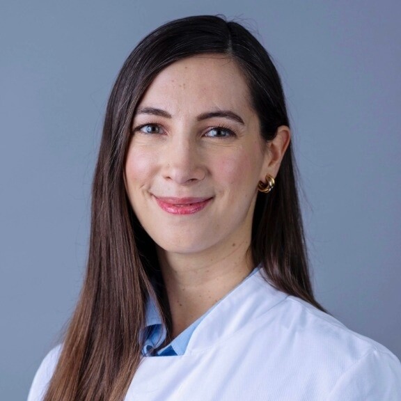 giokoglu-eleni-portrait-1zu1-576x576