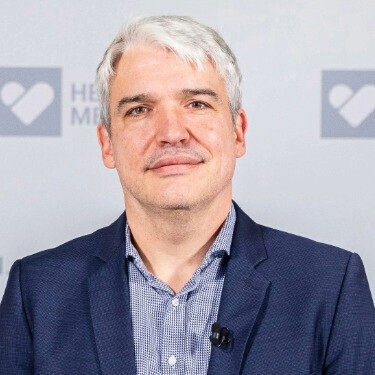 Dr. Tobias Graf