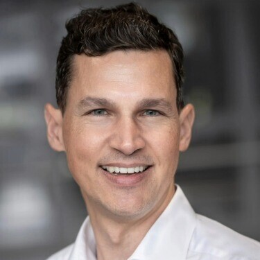Prof. Michael Kühne