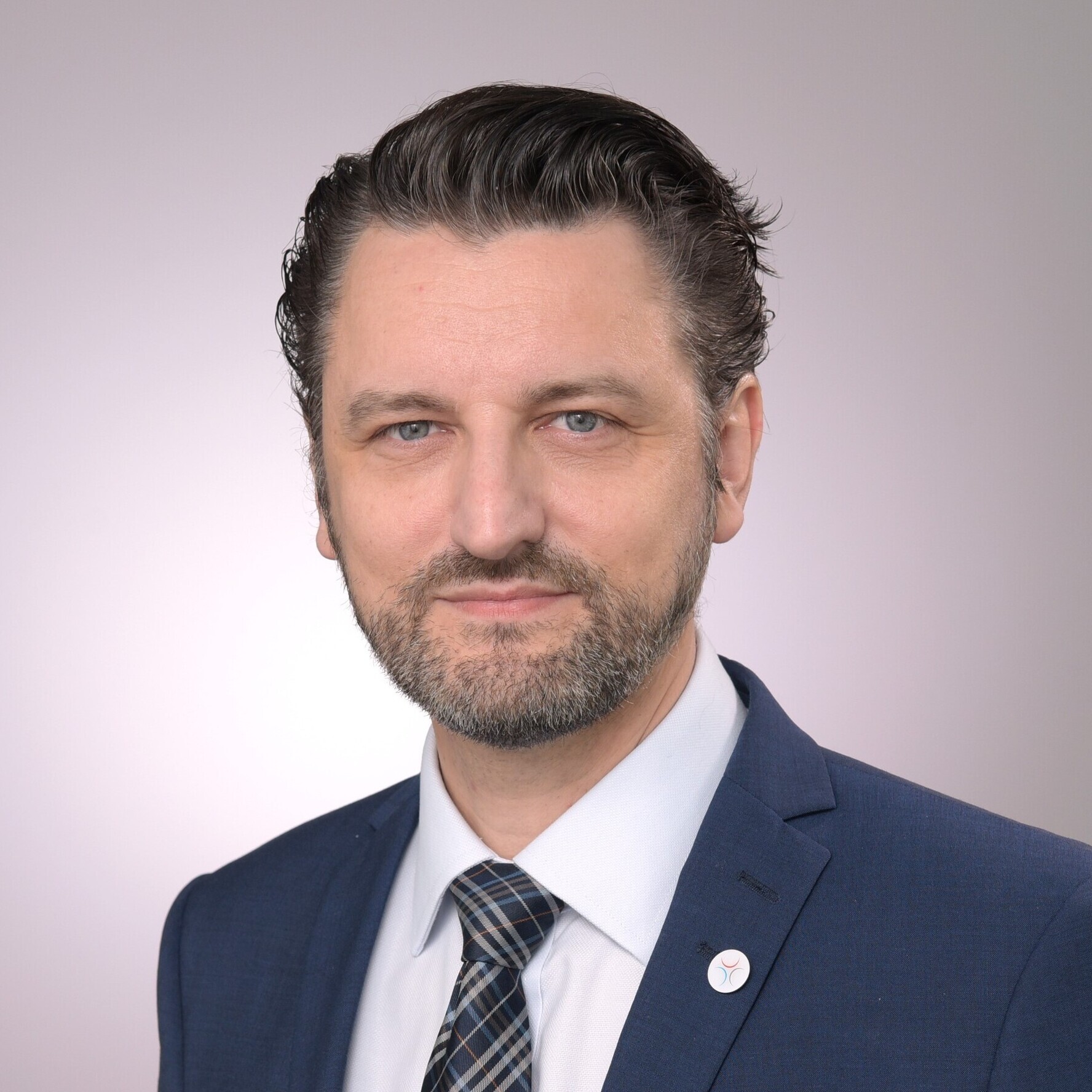 Prof. Jan Leipe