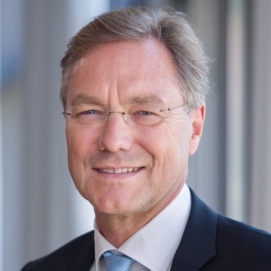 Prof. Thorsten Lewalter