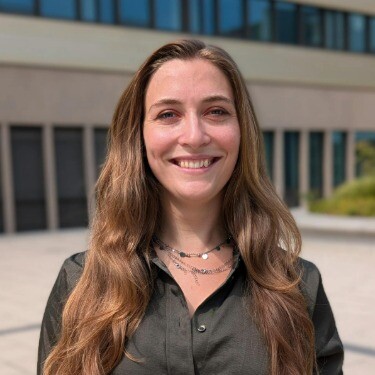 mueller-sarah-k-2025-1zu1-375x375