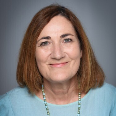 Prof. Renate Oberhoffer