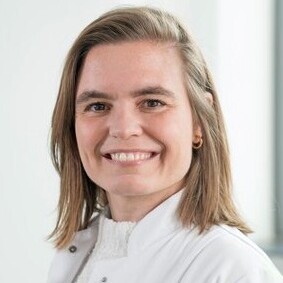 Dr. Elena Romero Dorta
