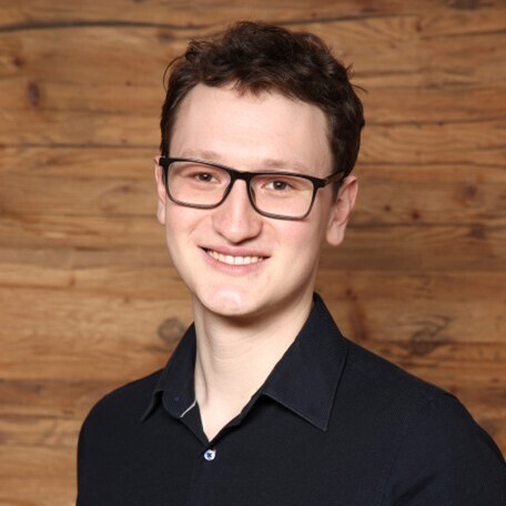 Tobias Schneider