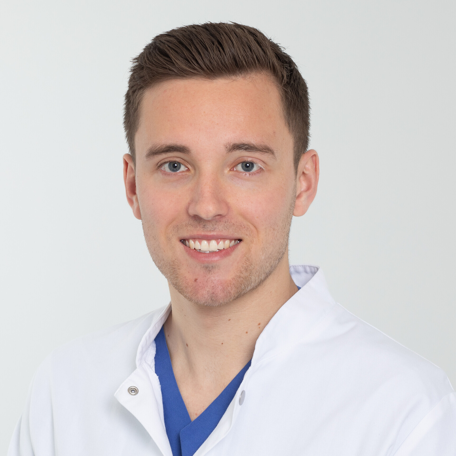 Dr. Carl Schulz
