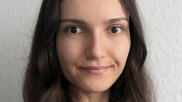 sluha-amalia-2025-1zu1-375x375