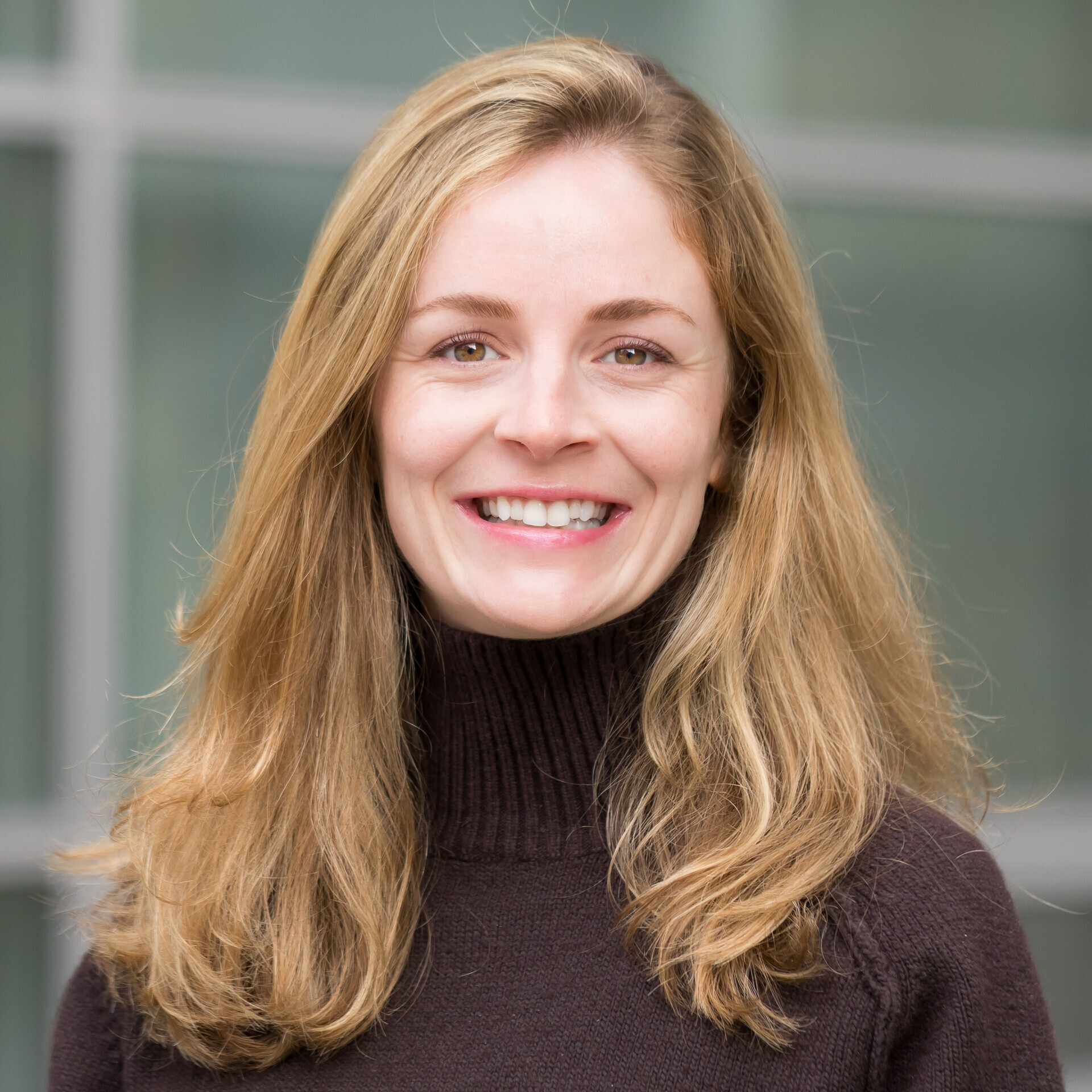 Dr. Laura Sommerfeld