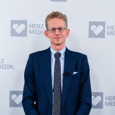 Portrait Prof. Dr. Stephan Schirmer