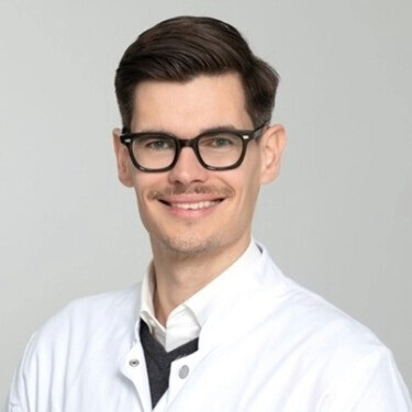 Dr. Jonas Sundermeyer