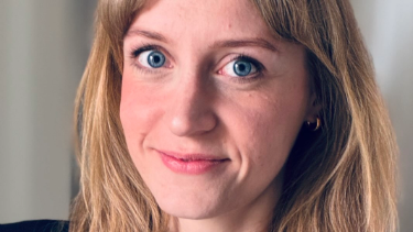 ueberham-laura-2025-portrait-375x375