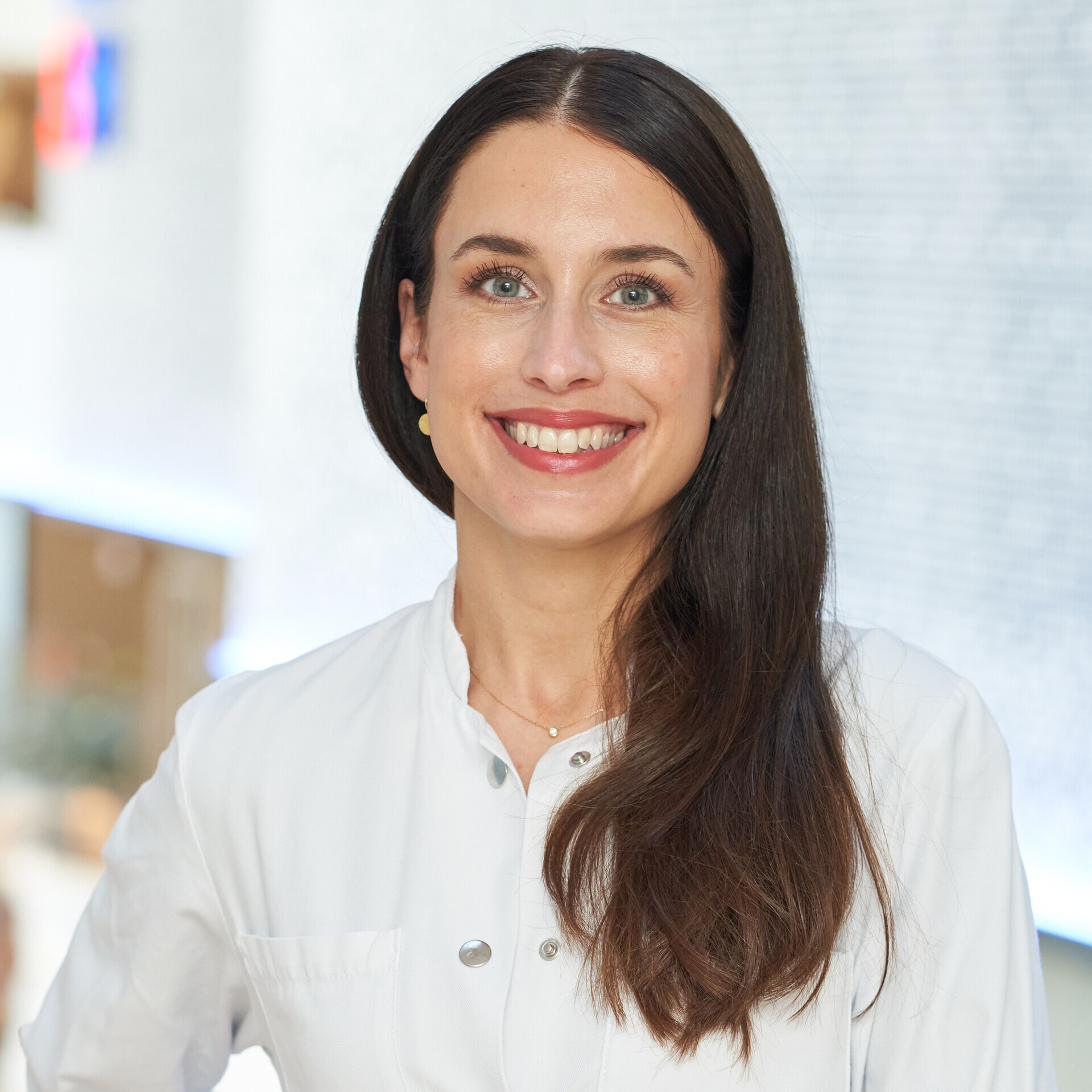 Dr. Julia Vogler