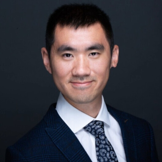 Dr. Dr. Dong Wang