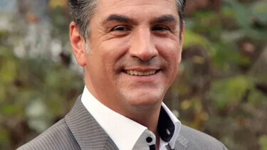 lorkowski-stefan-cr-betty-hebecker-375x375px