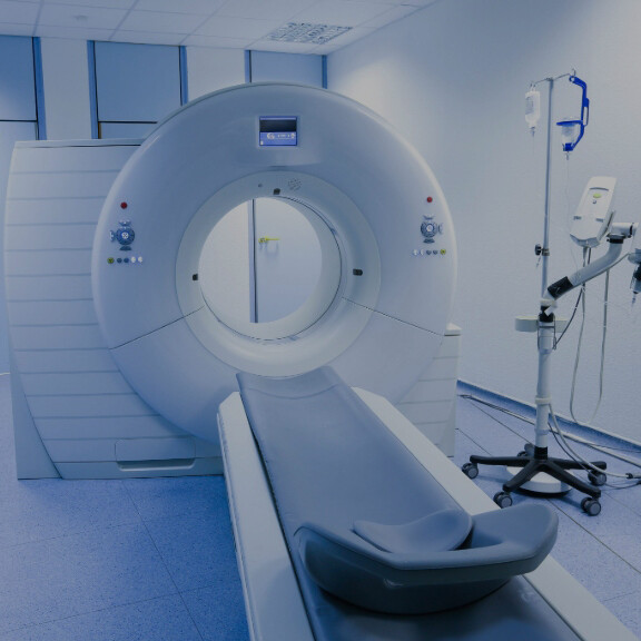 diagnostik-shutterstock-569242258-1zu1-576x576px-dunkler