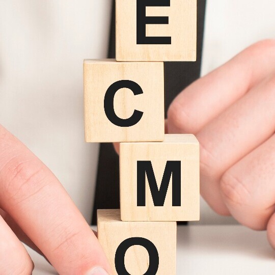 ecmo-shutterstock-2130529943-1920x540a